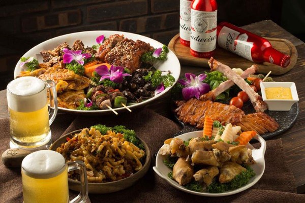 Đa dạng món ăn trong thực đơn