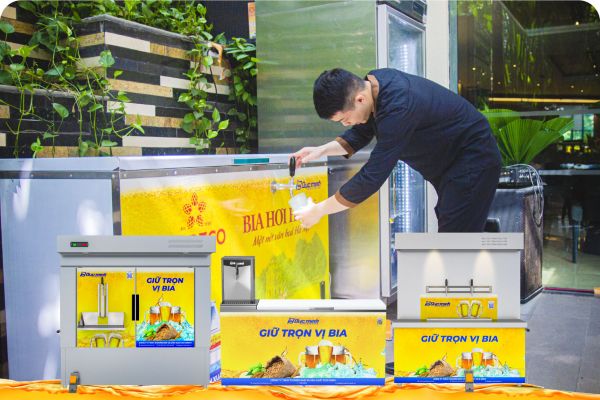 Trang thiết bị và phương tiện vận chuyển