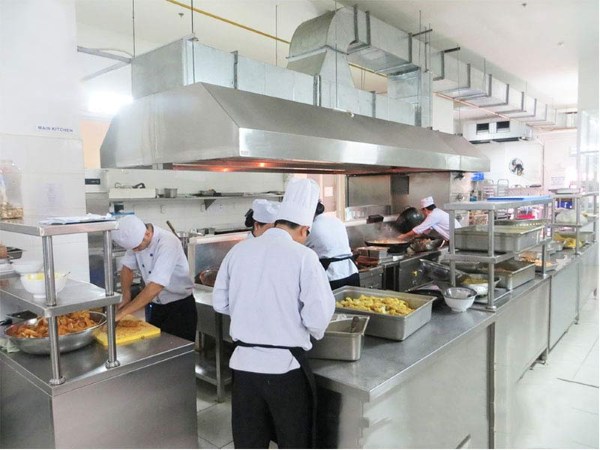 Cam kết về an toàn thực phẩm và vệ sinh