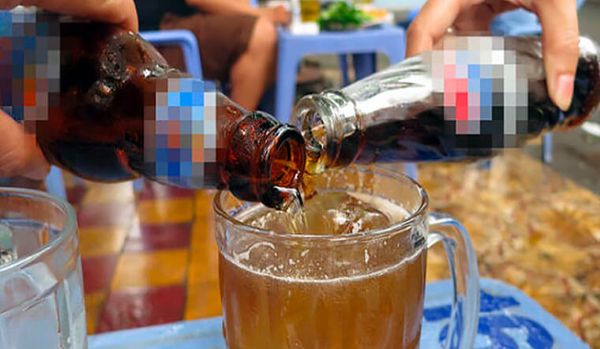 Vì sao nhiều người thích pha bia với nước ngọt?