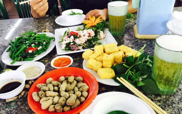 Bia Sửu Phan Chu Trinh