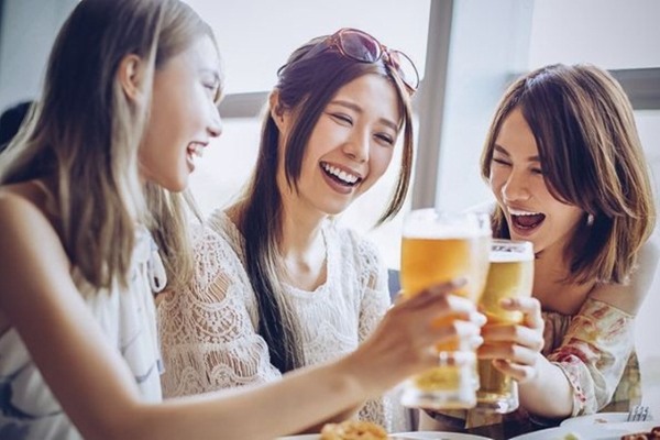 Cách hạn chế các tác động của bia xấu đối với phụ nữ