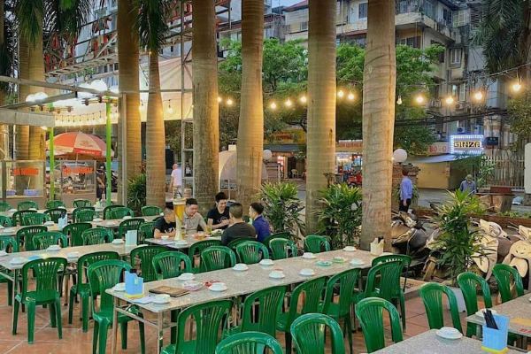 Tối ưu không gian quán để phục vụ giờ cao điểm