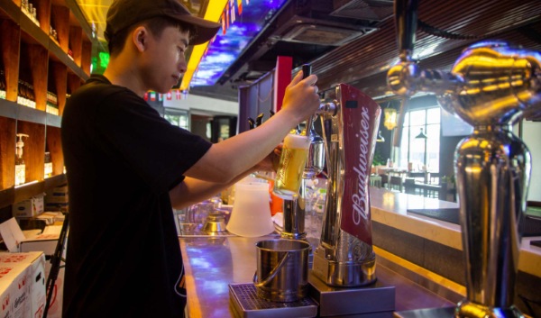 Ưu điểm khi sử dụng máy rót bia tươi