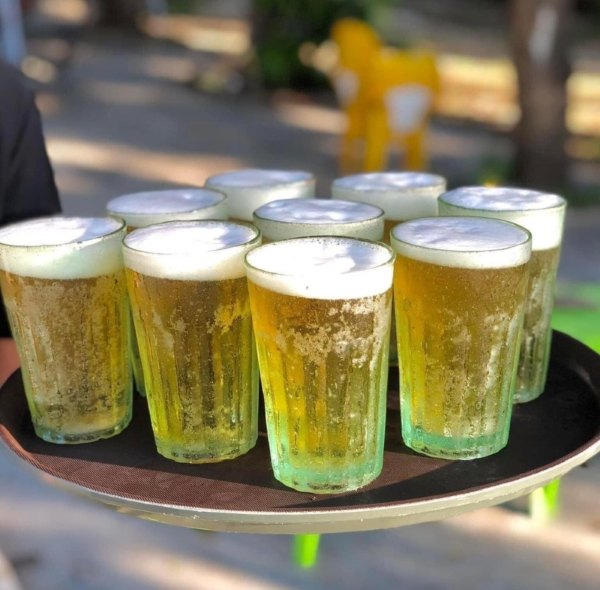 Tận dụng tối đa diện tích và không gian quán